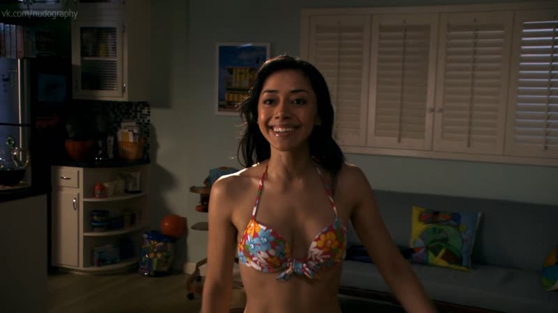 Эйми гарсия (aimee garcia) в сериале "декстер" (dexter, 2011) сезон 6 / серия 1 (s06e01) hd 1080p голая? секси!