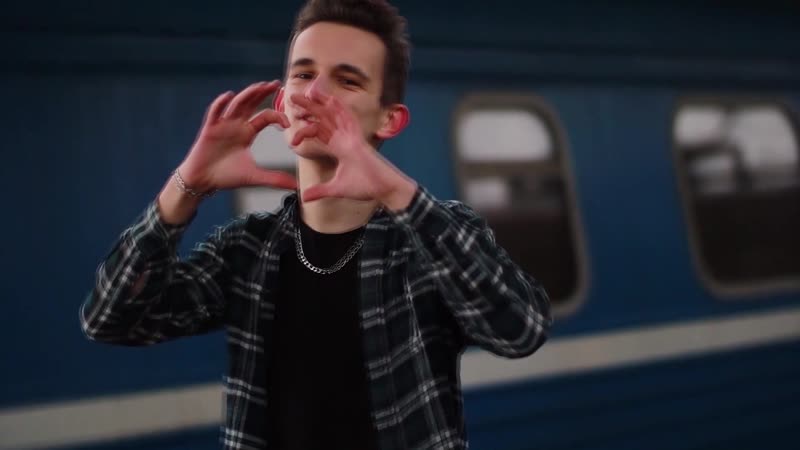 Sivchik пачка дирол (сниппет)