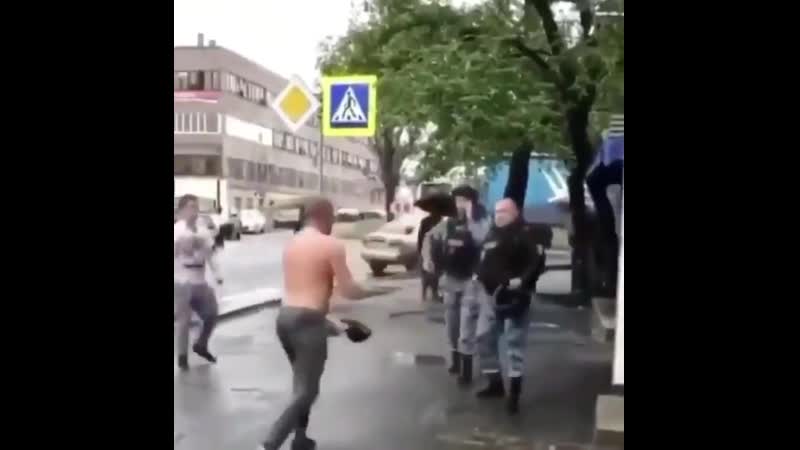 Омон в хохляндии ни о чём