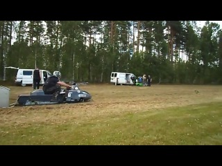 Снегоход на траве ◄[censored]►турбо прет резина скорость бешенная как так турбированная мощь мощьность зверь