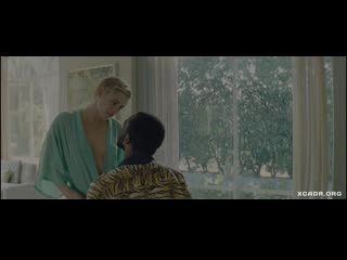 Кристен стюарт(kristen stewart) голая грудь в фильме опасная роль джин сиберг(сша)