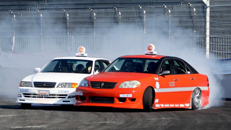 Drift taxi (fia intercontinental drifting cup 2017 / odaiba)