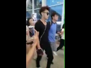 [lq fancam] 170607 ztao @ guangzhou airport