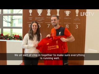 See what happened when us women's captain @carlilloyd met #lfc skipper @jhenderson at melwood 👉