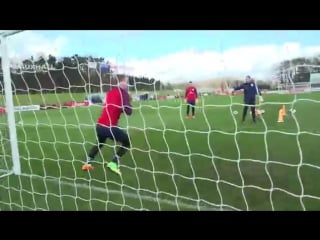Goalkeeper reaction training with hart, forster heaton inside training