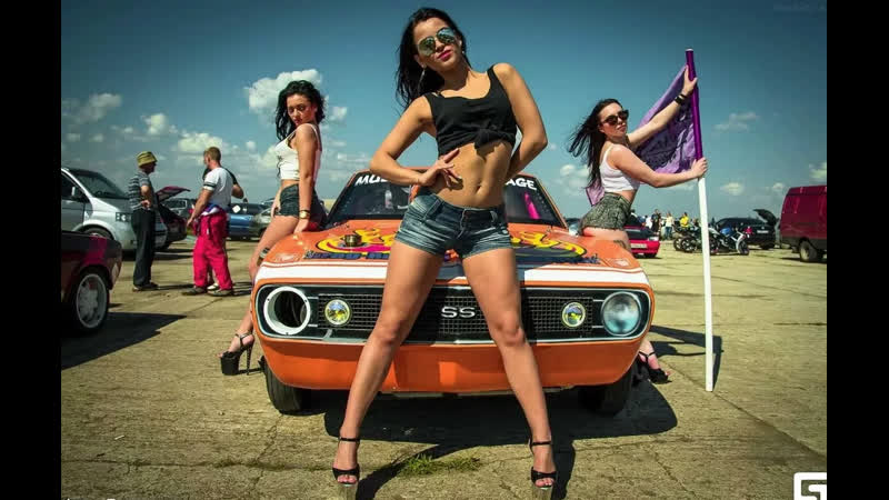 Уличные гонщики