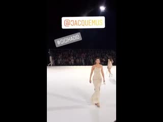 January 18 gigi hadid walking for jacquemus fall winter 2020/21 show