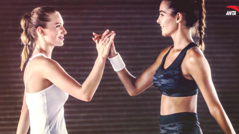 Тренирои в экипирое anta