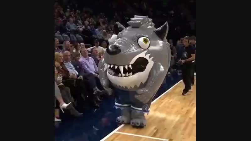 Придёт серенький волчок