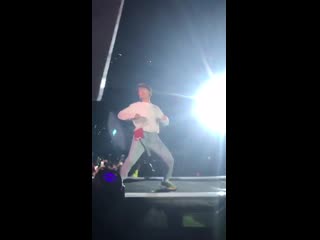 Tae carried hoseok (sy in sao paulo, day 2, 190526)