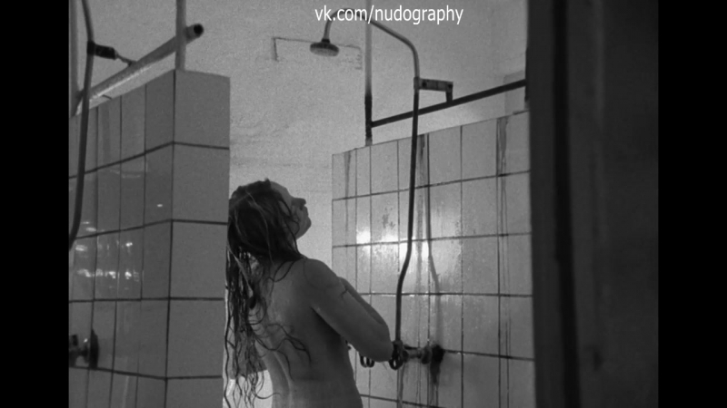 Маргарита терехова голая в фильме "зеркало" (1974, андрей тарковский)
