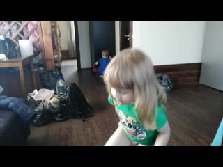 Санек осознал свою вину (хоть ни в чем не виноват), но сонька гнула палку до последнего х))