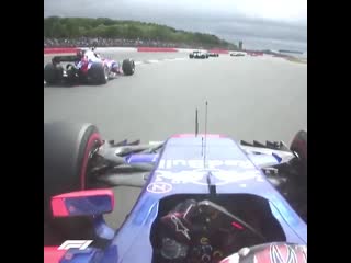 Daniil kvyat ️ carlos sainz britishgp f1