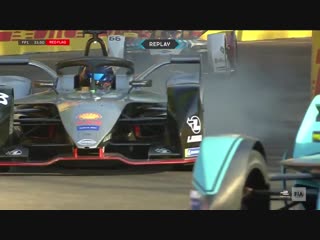 Sebastien buemi brings out the red flag in practice 1