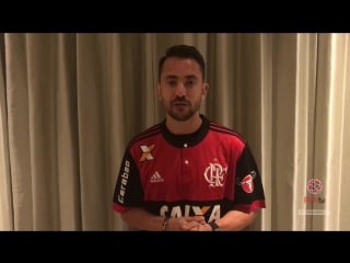 Everton ribeiro manda recado para a nação