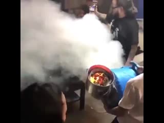 Если ваша вечеринка не похожа на эту то даже не пытайтесь меня приглашать