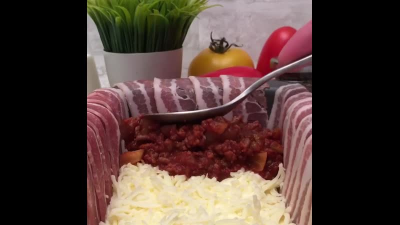 Простая запеканочка в беконе