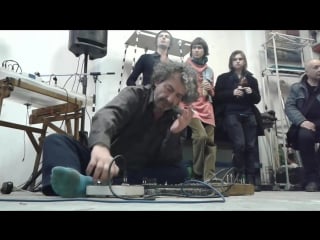 Папа срапа (вынос мозга,такую музыку я не понимаю)