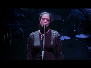 Hans zimmer & amazing czarina russel in now we are free (gladiator )
