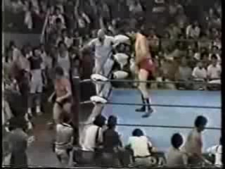 Giant baba jumbo tsuruta vs billy robinson genichiro tenryu inter tag 馬場 鶴田vsロビンソン 天龍 天龍プロレス開眼!