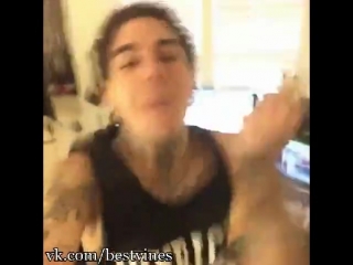 Oscar wylde caked up