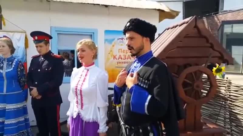 Вот это казачка 😍 огонь девушка 🔥