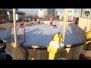 Русские забавы у арены «трактор»