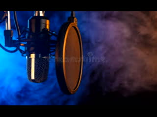 Поднимем головы от автора