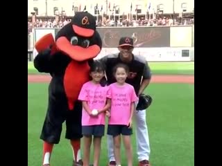 She nailed it! sara hinesley threw out the first pitch at tonights @orioles game! sara, who was born without hands, recently won