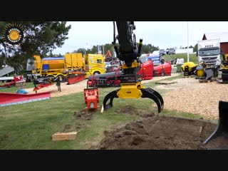 Engcon ec233 tiltrotator for excavators up to 33 tonnes