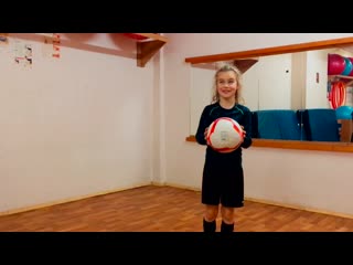 Ball mastery, change direction, feints coerver