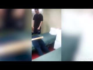 Пытки, пресс хата видео из нового сизо 1 уфсин по спб и ло колпино