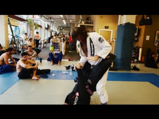 Kurt osiander move of the week closed guard pass