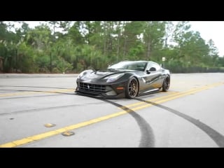 Ferrari f12 berlinetta на улицах маями