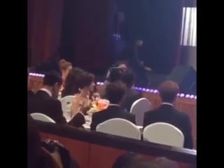 [apan] jo in sung lee kwang soo congratulate d o (fancam)