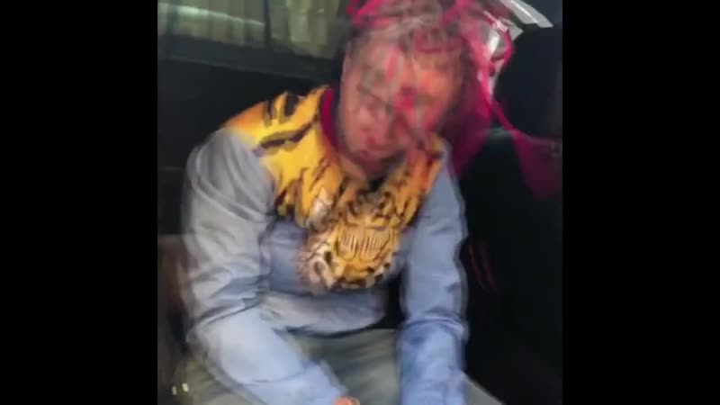 Лил пип флексит под саню