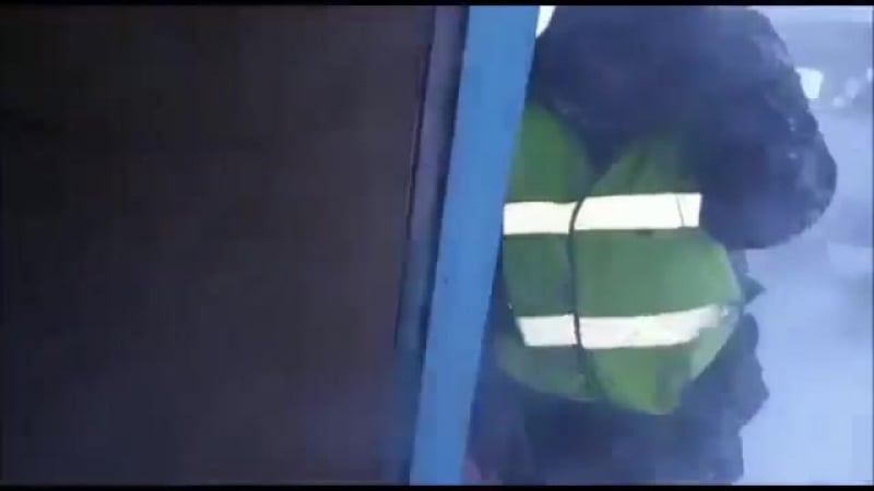 На камчатке посылки от «почты россии» разлетелись по аэродрому