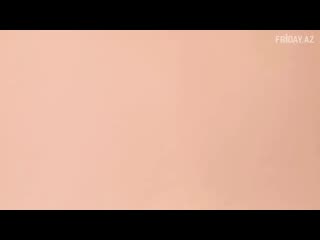 Ogil bolalar jinsiy aloqa qilishlari uchun qizlar oyoqlarini yoyishadi.