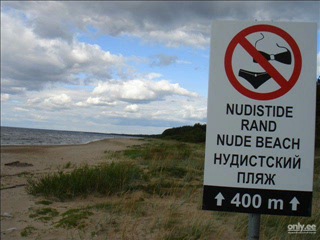 Cemetery of nudists dead zombies eat dead on edem beach