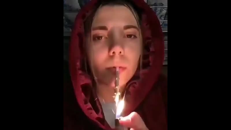 Вписка горим, прикол, курение опасно для здоровья