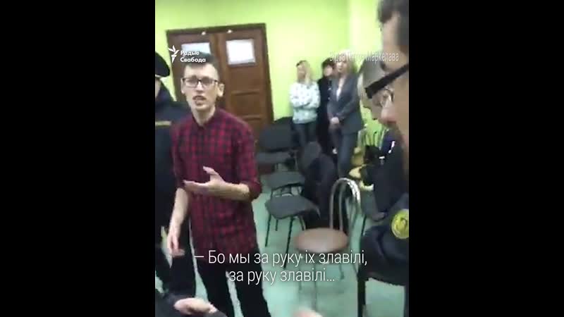 Назіральнік запатрабаваў пералічыць галасы, і яго забралі ў міліцыю