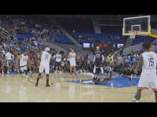 Bone collector breaks floyd mayweather's ankles || insane ankle break (bonecollectorunlimited; 22 08 2019)