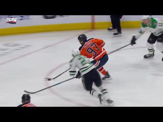 Connor mcdavid dazzles with between the legs goal for 40th of the season