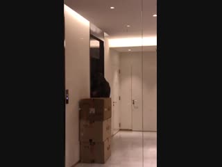 181029 exo's chanyeol @ sm building