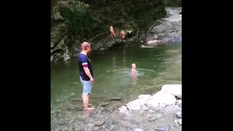 Храбрец, удалец!)