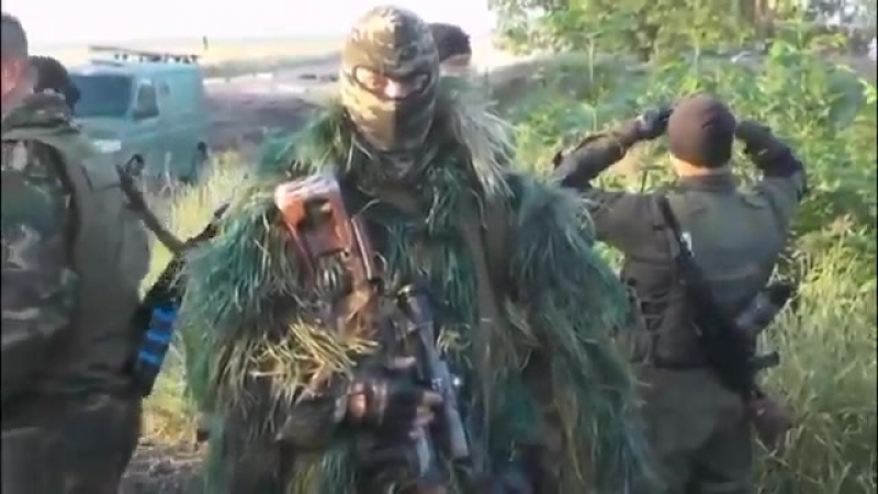 Наші славні захисники!дякуємо вам за те що ви захищаєте нас!бережи вас господь,брати! будь