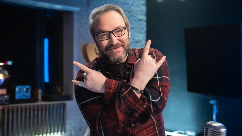 «не смотри наверх», трансгуманизм пелевина и новый озон с чего начать 2022