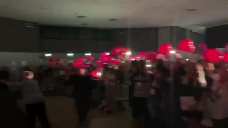 Vídeo do @domsherwood1 no encerramento da itainstitutecon3 {12} ig kinetic vibe