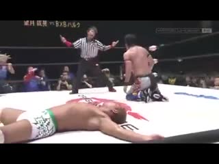 Masaaki mochizuki (c) vs bxb hulk (dragon gate kobe pro wrestling festival 2011)