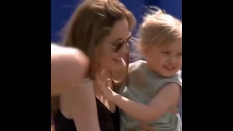 Анджелина джоли с дочерью вивьен